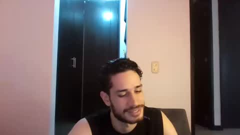 Snapshot of jacobmurphy2103 chatting on 10/18/25, 02:40 JACOB ROBIN online show from 10/18/25, 02:40