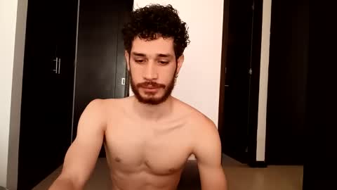 Snapshot of jacobmurphy2103 chatting on 11/11/25, 03:34 JACOB ROBIN online show from 11/11/25, 03:34