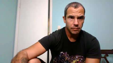 Snapshot of jacoff38 chatting on 10/07/25, 12:24 jacoff38 online show from 10/07/25, 12:24