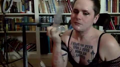 Jadaeth Maynez online show from 11/20/25, 08:03