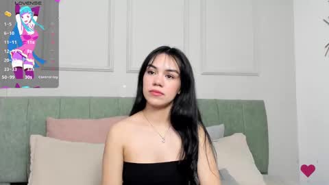 Snapshot of jade__cute chatting on 09/12/25, 07:14 jade online show from 09/12/25, 07:14