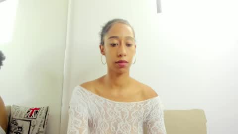 Jade smile online show from 09/27/25, 04:23