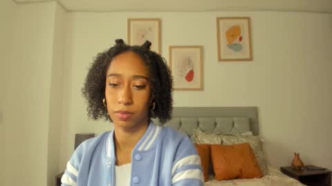 Jade smile online show from 10/11/25, 06:06