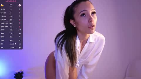 Jade Paris online show from 10/03/25, 08:55