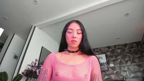 Snapshot of jade_porn chatting on 01/04/25, 03:28 Jade independent model online show from 01/04/25, 03:28