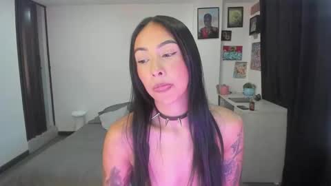 Jade  independent model online show from 10/19/25, 11:11