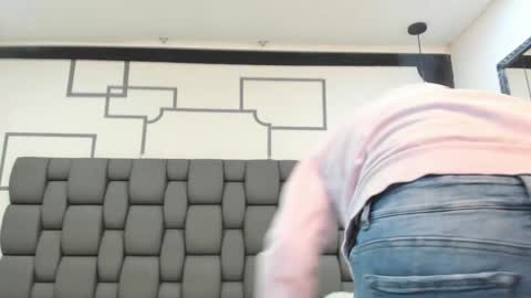 Jade  online show from 10/09/25, 12:03