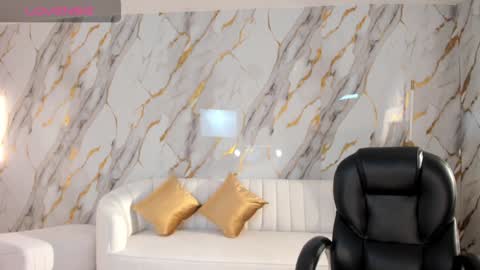 JADE EVANS online show from 01/29/25, 06:07