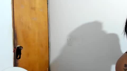 Jade Smith online show from 10/29/25, 01:30