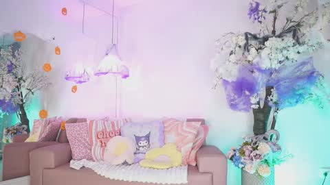 Jade Summer online show from 10/24/25, 11:39