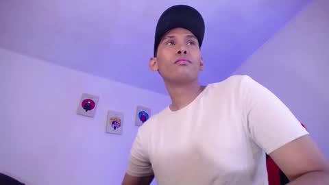 JAISON HALLS online show from 10/21/25, 03:29