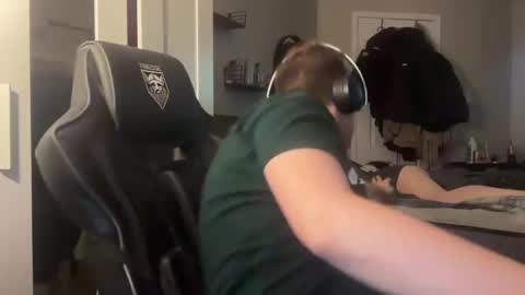 Snapshot of jake_jackson1 chatting on 02/05/25, 07:18 jake_jackson1 online show from 02/05/25, 07:18