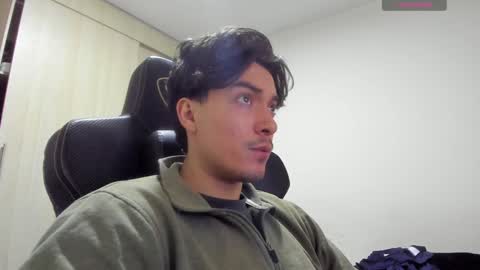 Snapshot of jake_murphy chatting on 01/23/25, 10:01 jake_murphy online show from 01/23/25, 10:01