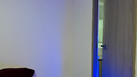 Snapshot of jakee_brown chatting on 02/06/25, 06:08 Santiago online show from 02/06/25, 06:08