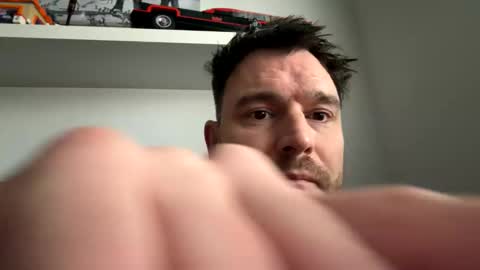 Snapshot of jakeuk05 chatting on 12/01/25, 09:47 jakeuk05 online show from 12/01/25, 09:47