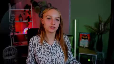 Snapshot of jaklin_meow chatting on 09/10/25, 07:36 Jakline online show from 09/10/25, 07:36
