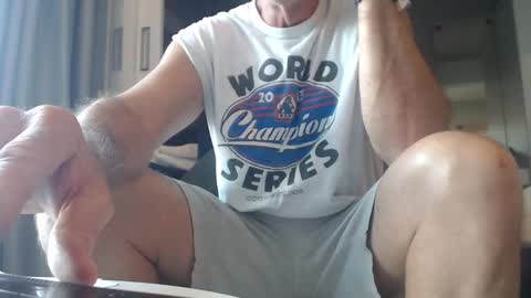 Snapshot of jam_on_it chatting on 12/28/24, 08:16 JAM online show from 12/28/24, 08:16