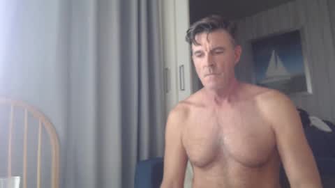 Snapshot of jam_on_it chatting on 02/11/25, 06:51 JAM online show from 02/11/25, 06:51