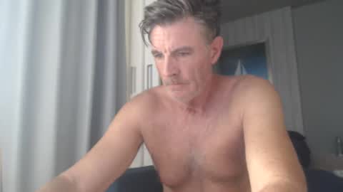 Snapshot of jam_on_it chatting on 02/24/25, 03:55 JAM online show from 02/24/25, 03:55