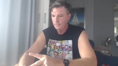 Snapshot of jam_on_it chatting on 02/25/25, 02:47 JAM online show from 02/25/25, 02:47