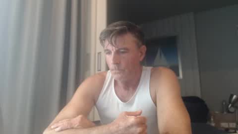 Snapshot of jam_on_it chatting on 02/26/25, 06:37 JAM online show from 02/26/25, 06:37