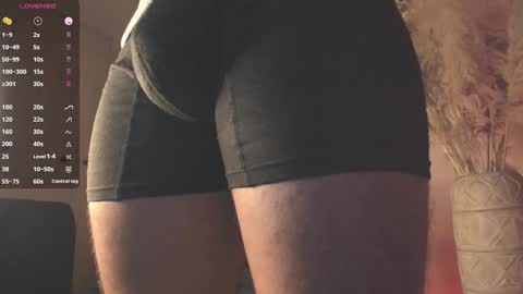 Juan online show from 10/21/25, 08:04