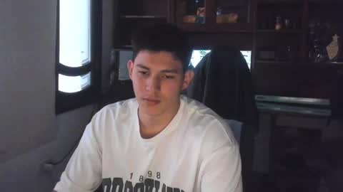 Snapshot of james_cr chatting on 01/21/25, 03:32 james_cr online show from 01/21/25, 03:32