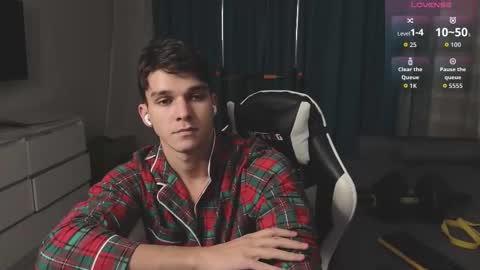 James online show from 10/27/25, 09:19