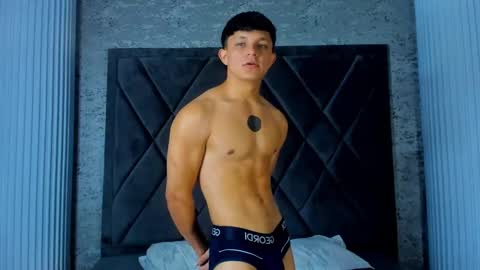 Snapshot of jamesgolden_ chatting on 03/03/25, 12:27 jamesgolden_ online show from 03/03/25, 12:27