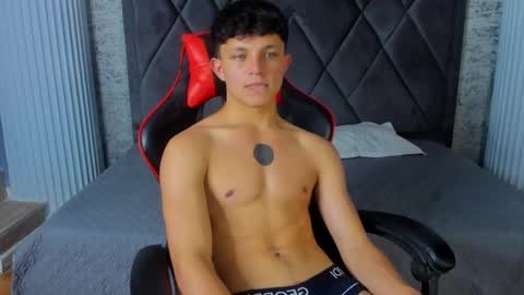 Snapshot of jamesgolden_ chatting on 03/03/25, 03:31 jamesgolden_ online show from 03/03/25, 03:31