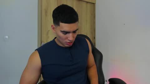 Snapshot of jamesgraay chatting on 12/19/24, 09:49 James Gray online show from 12/19/24, 09:49