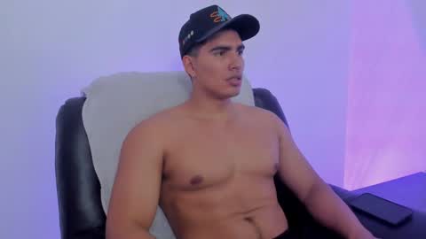 Snapshot of jamesgraay chatting on 02/26/25, 06:00 James Gray online show from 02/26/25, 06:00