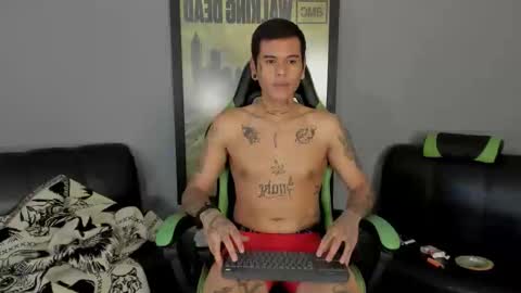 Snapshot of jamesinked_ chatting on 02/18/25, 08:25 Jamesinked online show from 02/18/25, 08:25