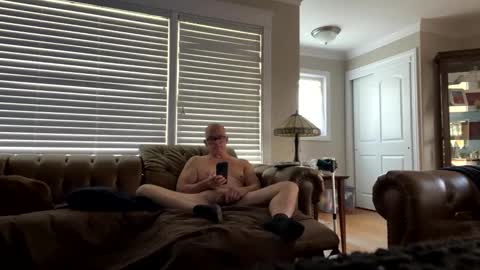 Snapshot of jamesjoyce52 chatting on 11/02/25, 02:41 jamesjoyce52 online show from 11/02/25, 02:41