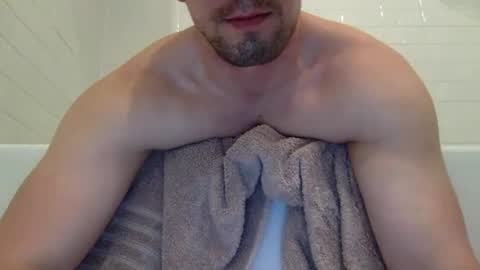 Snapshot of jamesnewtron chatting on 02/08/25, 03:30 jamesnewtron online show from 02/08/25, 03:30