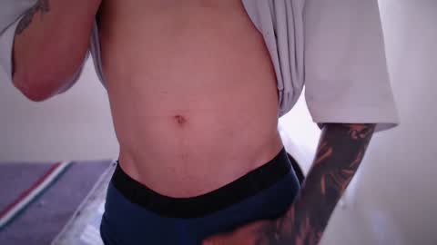 Snapshot of jamesss____ chatting on 01/18/25, 03:16 jamesss____ online show from 01/18/25, 03:16