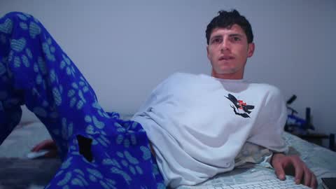 Snapshot of jamesss____ chatting on 02/10/25, 07:17 jamesss____ online show from 02/10/25, 07:17