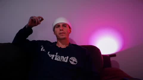 Snapshot of jamesss____ chatting on 03/01/25, 03:21 jamesss____ online show from 03/01/25, 03:21