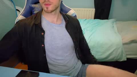 Snapshot of jamie_lad chatting on 01/14/25, 11:42 Jamie online show from 01/14/25, 11:42