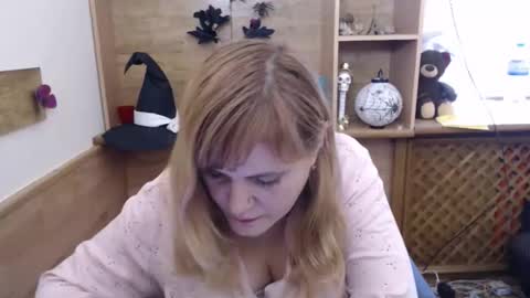 janaloveli online show from 11/23/25, 09:09