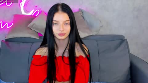 Eva online show from 10/21/25, 01:06