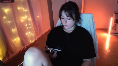 Snapshot of jane_kinn chatting on 02/23/25, 05:07 jane_kinn online show from 02/23/25, 05:07