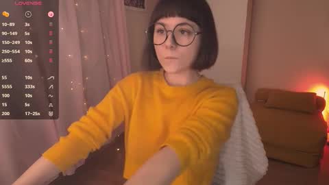 Snapshot of jane_kinn chatting on 10/21/25, 12:00 jane_kinn online show from 10/21/25, 12:00