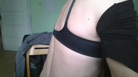 Snapshot of janexa chatting on 10/26/25, 11:05 janexa online show from 10/26/25, 11:05