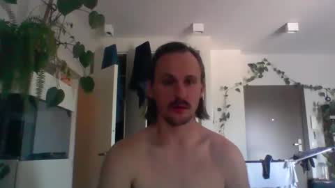 Snapshot of jankujan chatting on 09/20/25, 11:33 jankujan online show from 09/20/25, 11:33