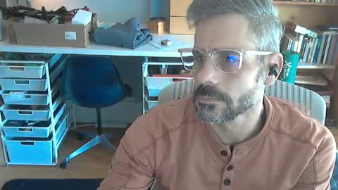 Snapshot of jareth_returns chatting on 01/08/25, 04:44 jareth_returns online show from 01/08/25, 04:44