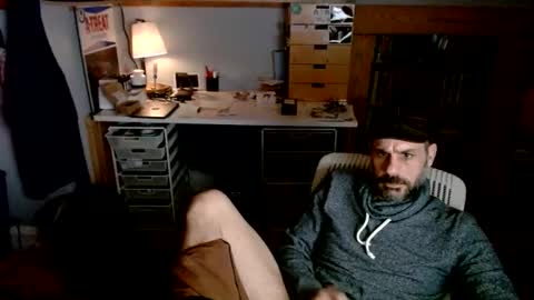 Snapshot of jareth_returns chatting on 01/25/25, 04:56 jareth_returns online show from 01/25/25, 04:56