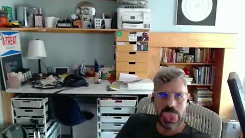 Snapshot of jareth_returns chatting on 10/18/25, 03:35 jareth_returns online show from 10/18/25, 03:35