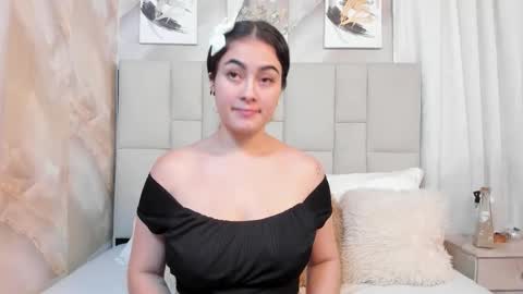 Snapshot of jaslyn__smith chatting on 10/21/25, 04:19 Jaslyn online show from 10/21/25, 04:19