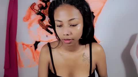 Snapshot of jasmin_brunette_ chatting on 10/27/25, 12:20 Jasmin online show from 10/27/25, 12:20